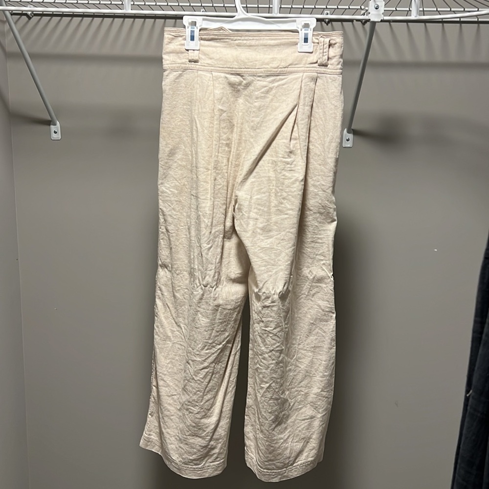 NWOT * House of Sunny Tan Linen Pants in Size 4 - Picture 3 of 3